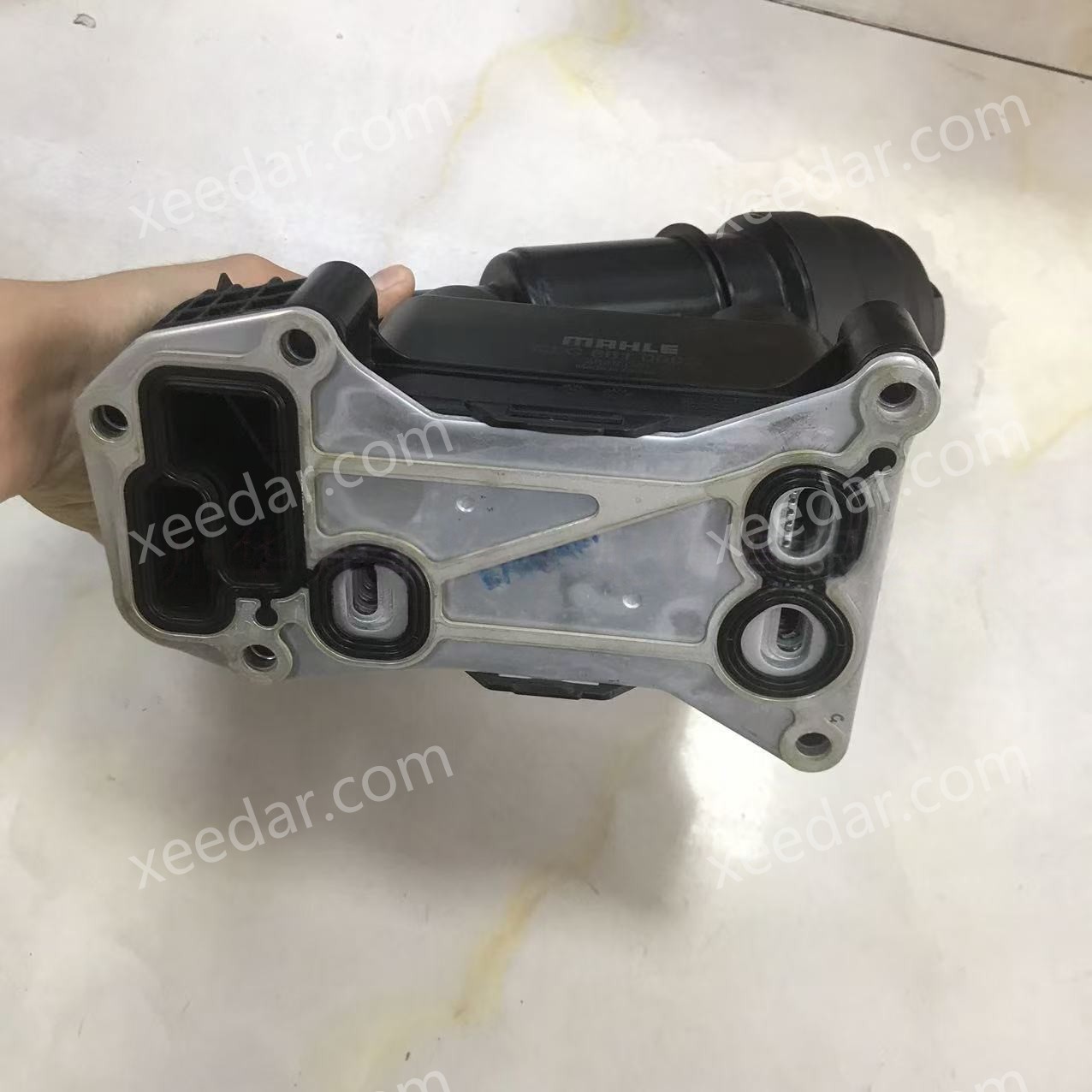 MAHLE CLC861000S Engine Oil Cooler for BMW E90 / N57 (diesel)