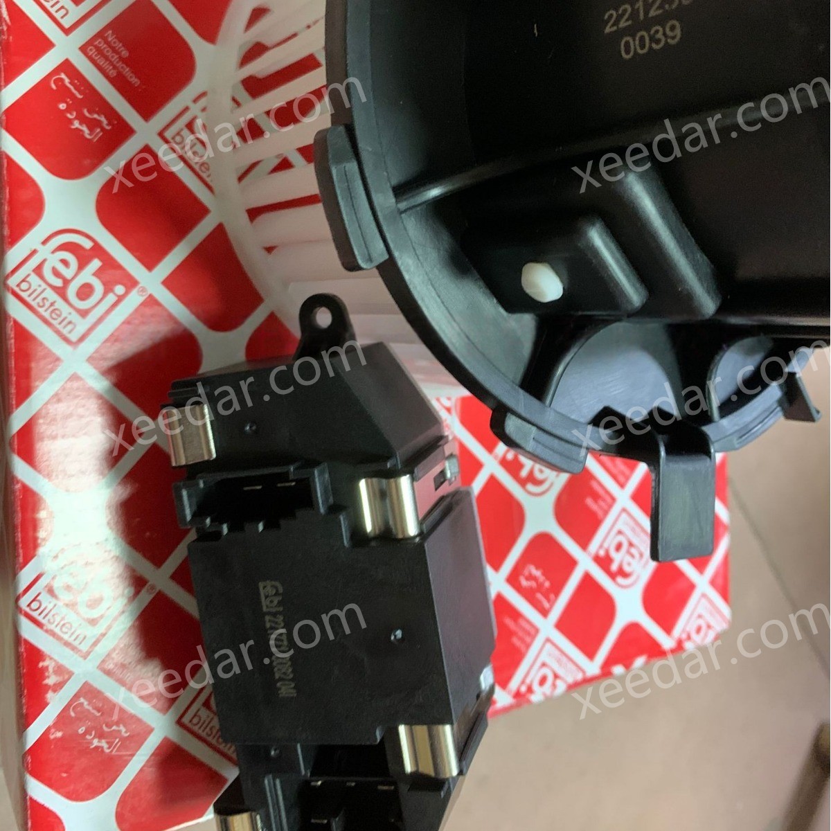 FEBI 221235 Blower Motor for Audi Q5/A4/A5/RS5
