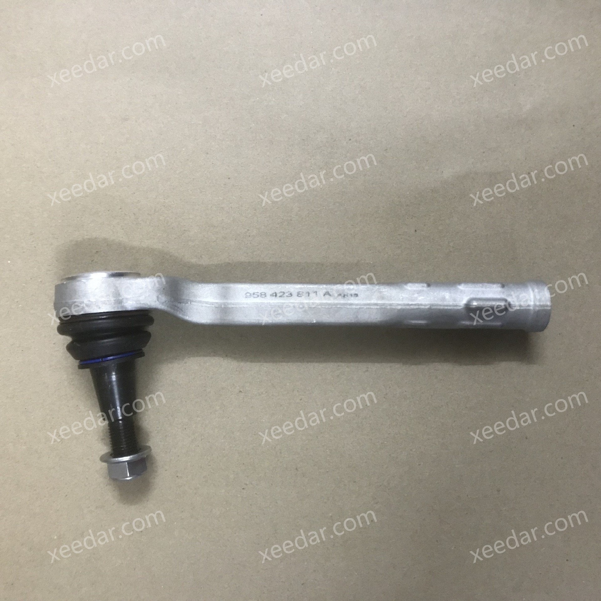 SKF 958 423 811 A Ball Joint for VAG/Cayenne