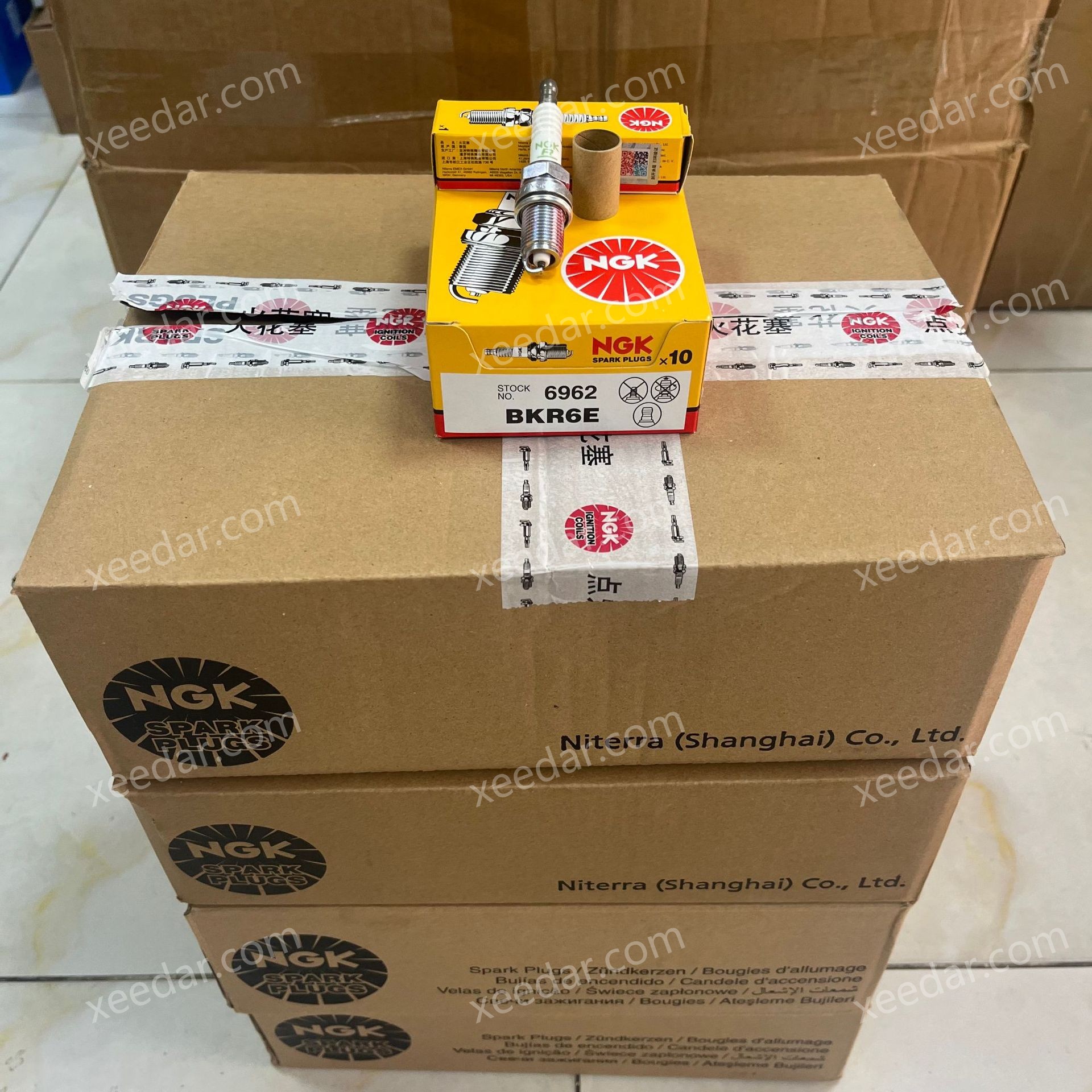 NGK 6962 BKR6EK Spark Plug (Universal Small Terminal)